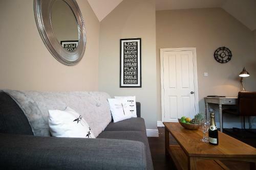Apartamentos Lord Raglan House One Bedroom