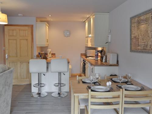 Woodview Lodge