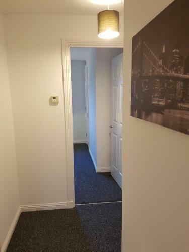 Bathgate Contractor And Business Apartment