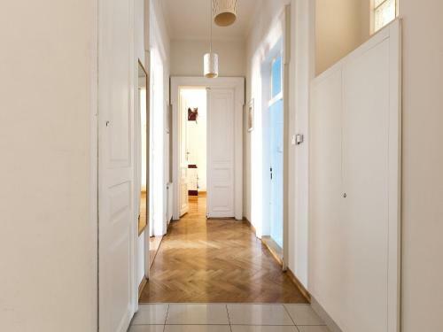 Apartment Dietla
