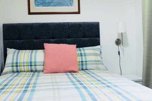 Apartment On Drybrough Crescent 3/6