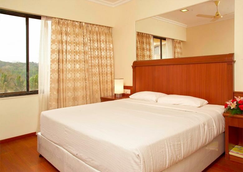 Residence Hotel & Convention Centre