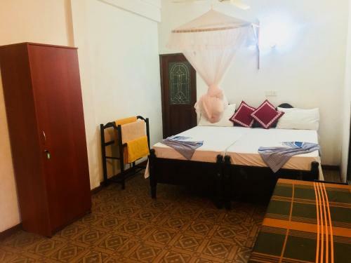 Hostal Casalanka Hotel