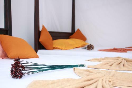 Hostal Mirissa White Plaza