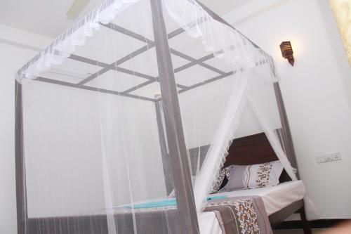 Hostal Mirissa White Plaza