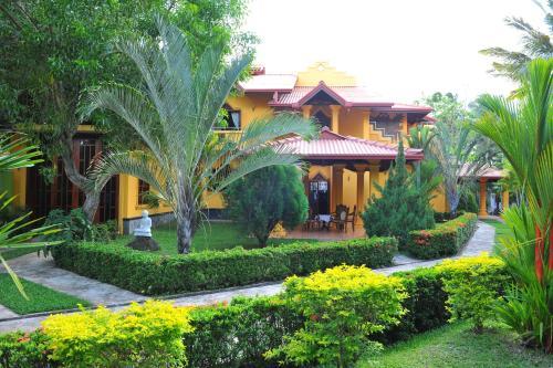 Hostal Villa Khiara