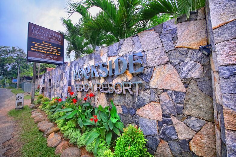 Hotel Rockside Beach Resort
