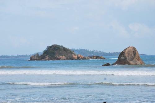 Hostal Ilamperuma Holiday Home