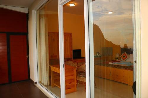 Hotel Ella's Edge Resort