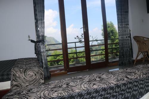 Hotel Ella's Edge Resort