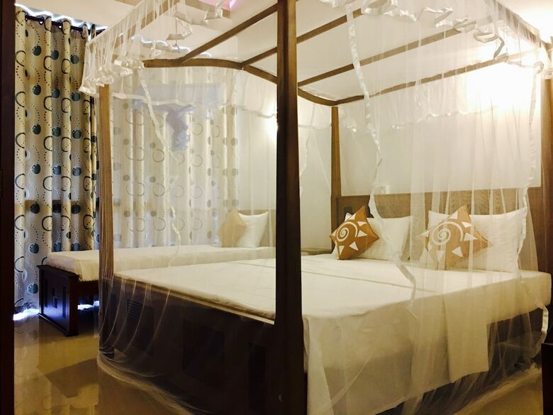 Hostal Iresort