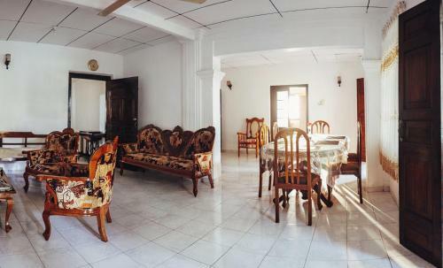 Hostal Grand Villa
