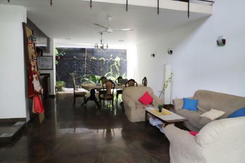 Hostal Cool Colombo7