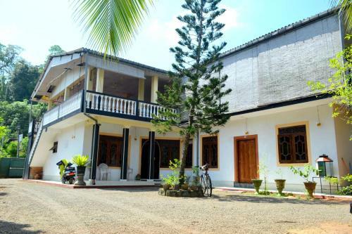 Hotel Bentota Resort