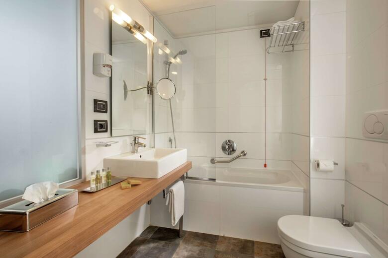 Hotel Doubletree By Hilton Milan