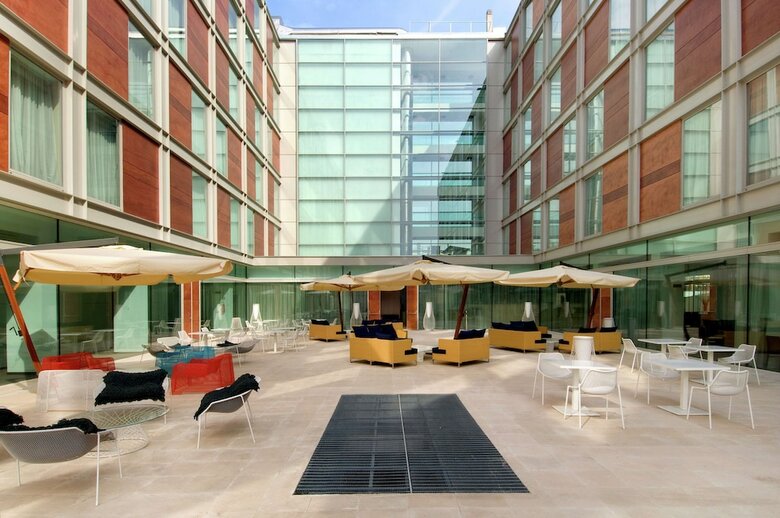 Hotel Doubletree By Hilton Milan