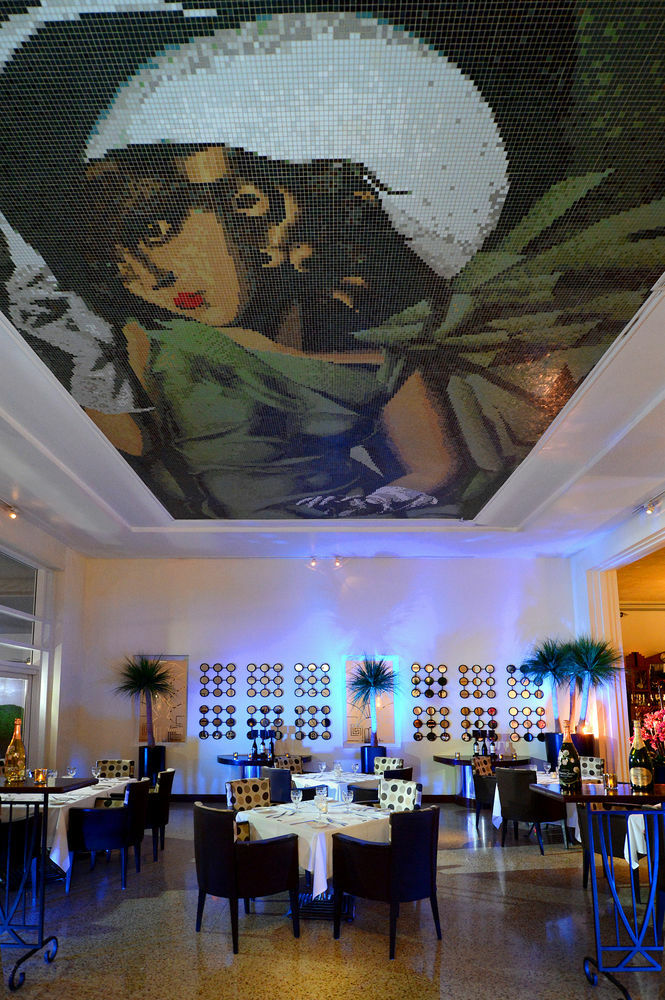 Hotel National