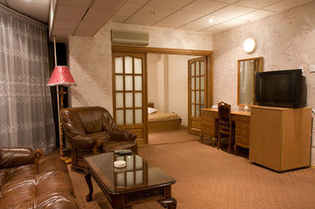 Dalin Hotel