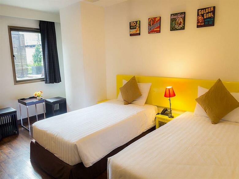 Astera Sathorn Hotel