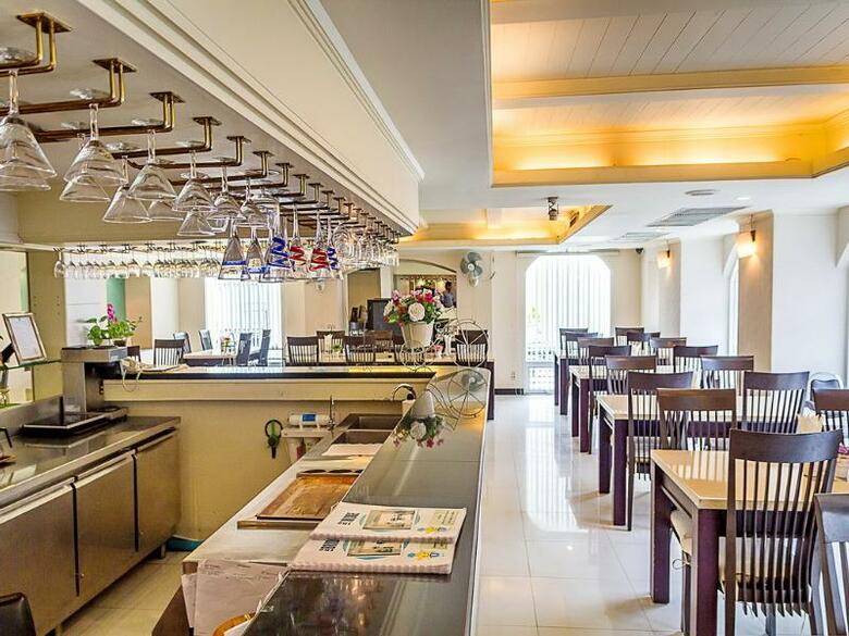 Astera Sathorn Hotel
