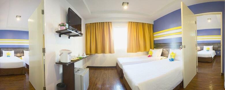 Astera Sathorn Hotel