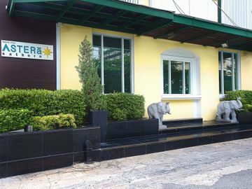 Astera Sathorn Hotel