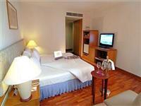 Hotel Bandara Suites Silom Bangkok