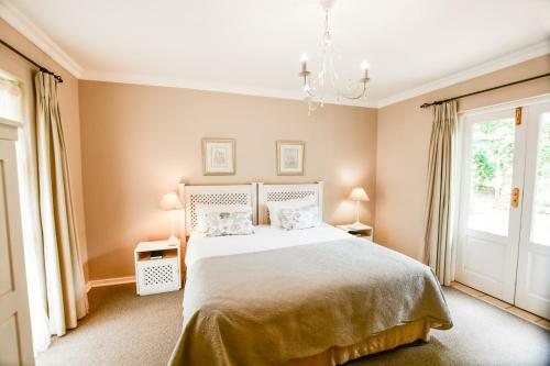 Bed & Breakfast Millpond House