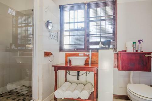 Honeypot Bed And Breakfast