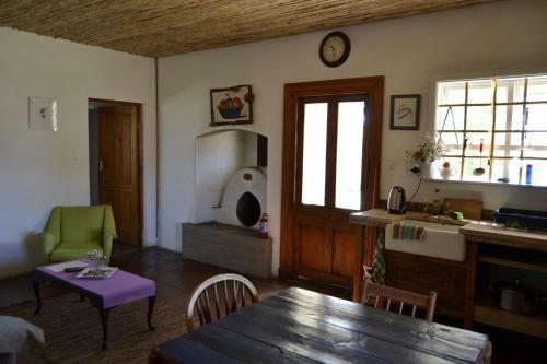 Hostal Aloe Guest House