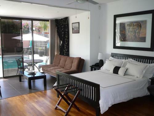 Hostal Markotter Place