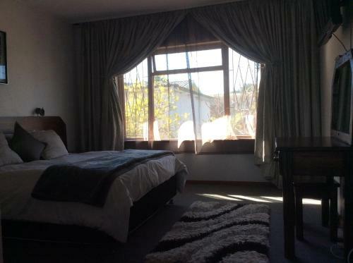 Hostal Markotter Place