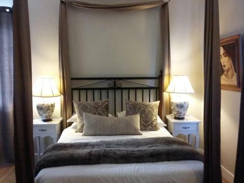 Hostal Bucaco Sud Guest House
