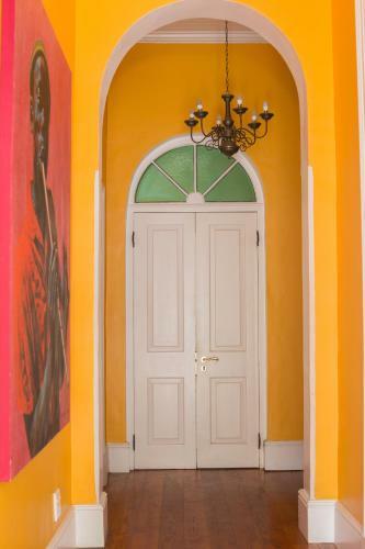 Bed & Breakfast Six On Scott Guesthouse