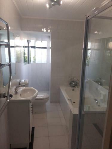 Hostal Amis Pour La Vie