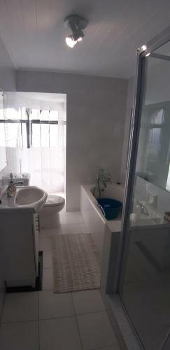 Hostal Amis Pour La Vie