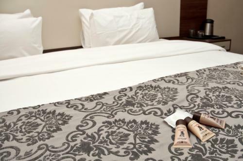 Hotel Eagle Nest Luxury Accommodation
