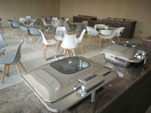 Hotel Eagle Nest Luxury Accommodation