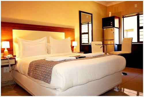 Hotel Eagle Nest Luxury Accommodation