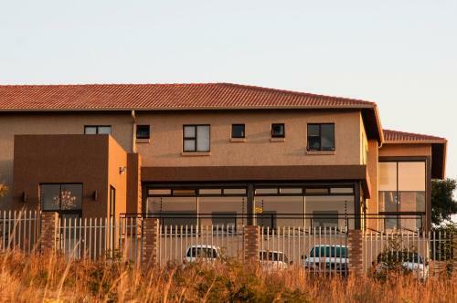 Hotel Eagle Nest Luxury Accommodation