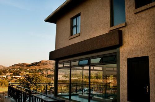 Hotel Eagle Nest Luxury Accommodation