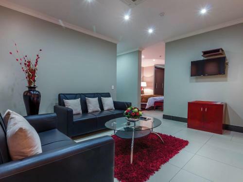 Hostal Tamboti Lodge Guest House