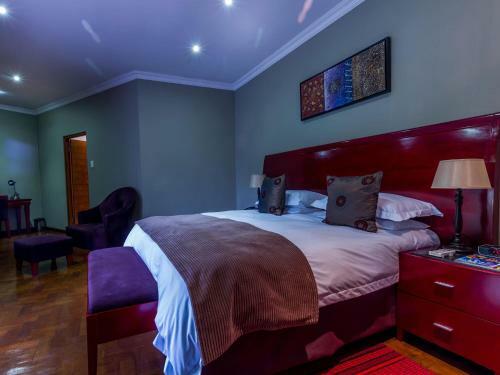 Hostal Tamboti Lodge Guest House