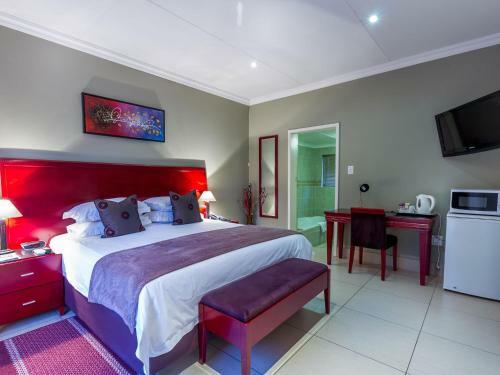Hostal Tamboti Lodge Guest House