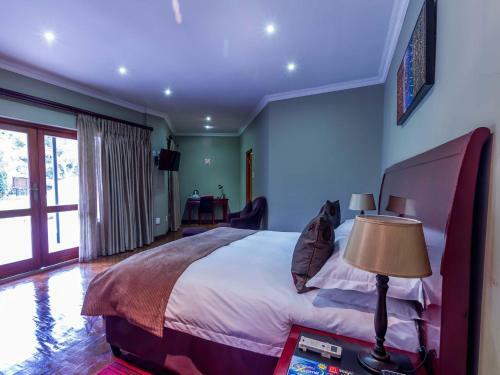 Hostal Tamboti Lodge Guest House