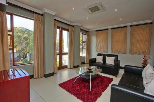 Hostal Tamboti Lodge Guest House