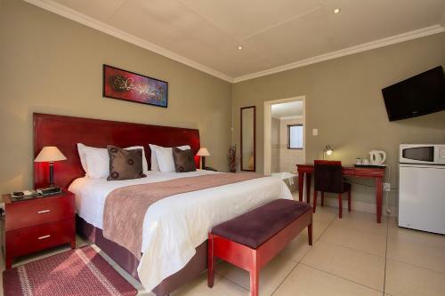 Hostal Tamboti Lodge Guest House