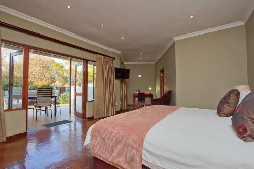 Hostal Tamboti Lodge Guest House