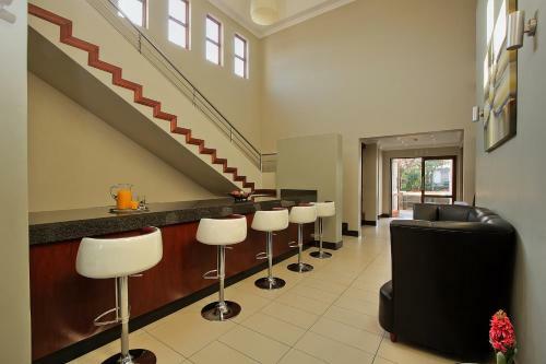 Hostal Tamboti Lodge Guest House