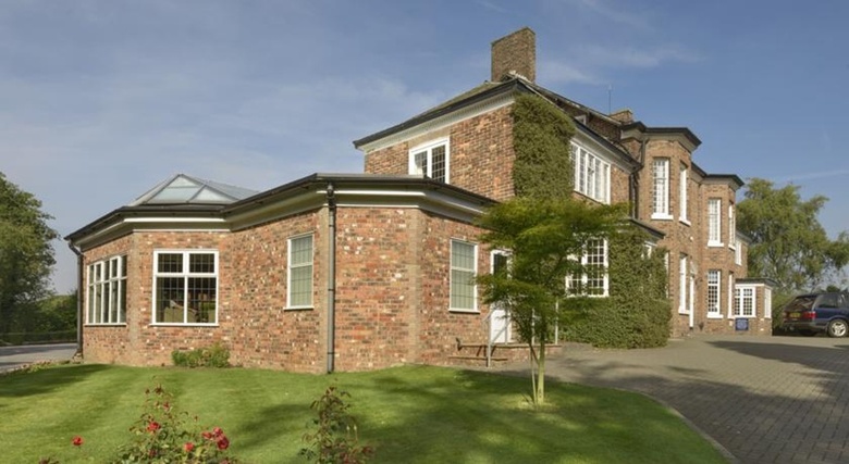 The Stanneylands Hotel